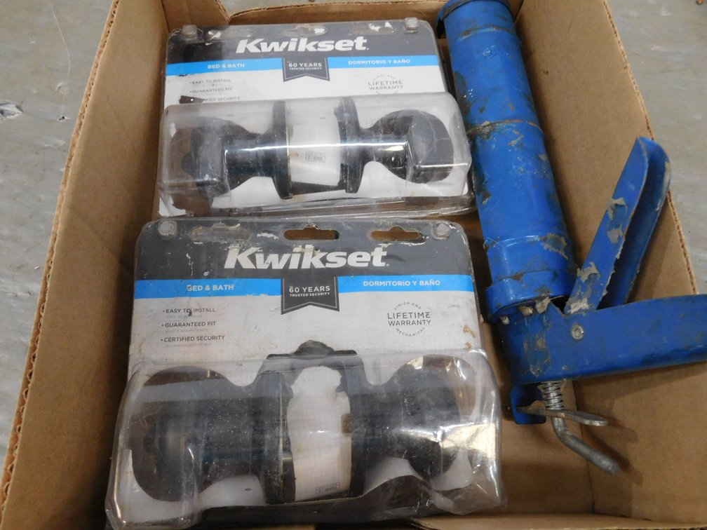 Kwikset Bed & Bath Knobs, Caulk Gun