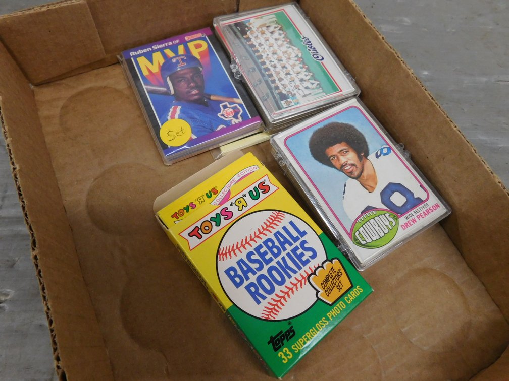 Assorted Ball Cards