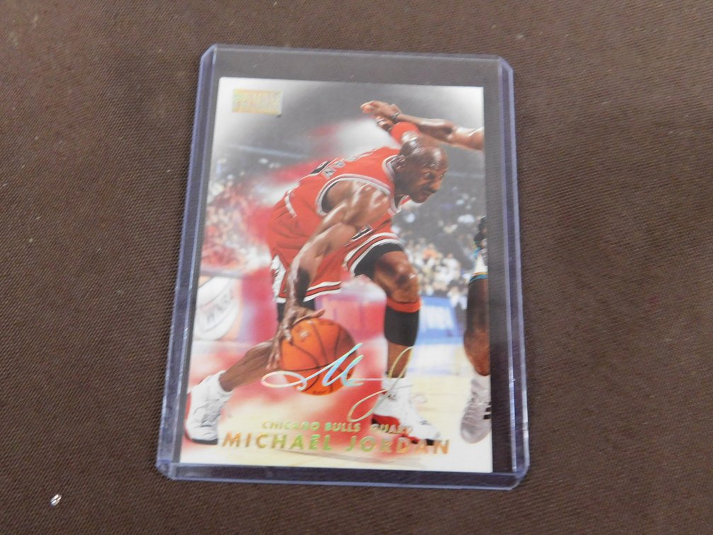 1998 Skybox Premium, Michael Jordan #23 Card