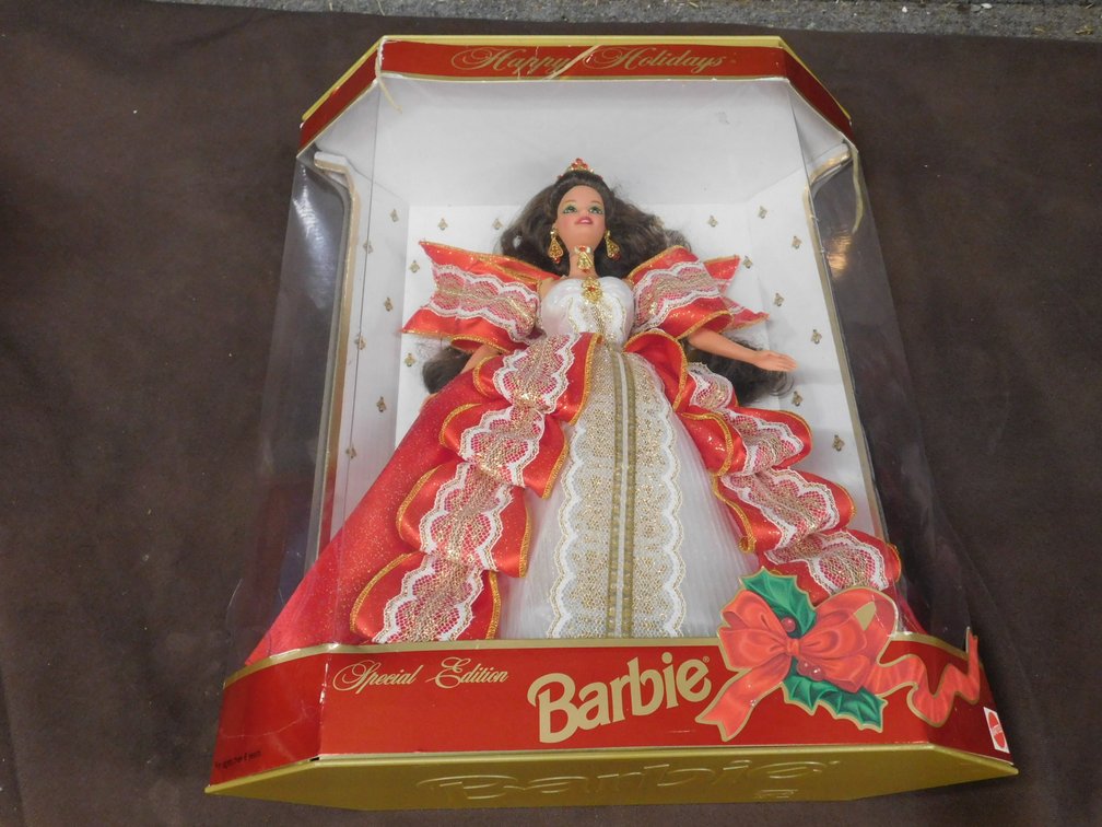 Happy Holidays Special Edition Barbie Mattel 17832