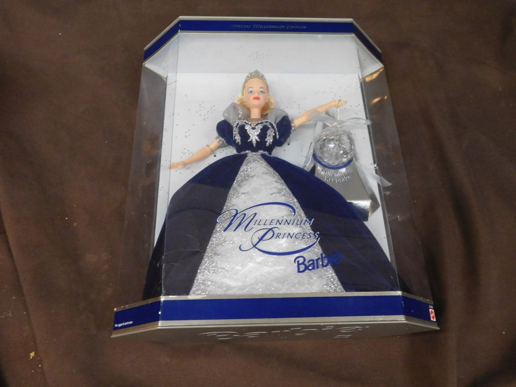 Millennium Princess Barbie Mattel 24154