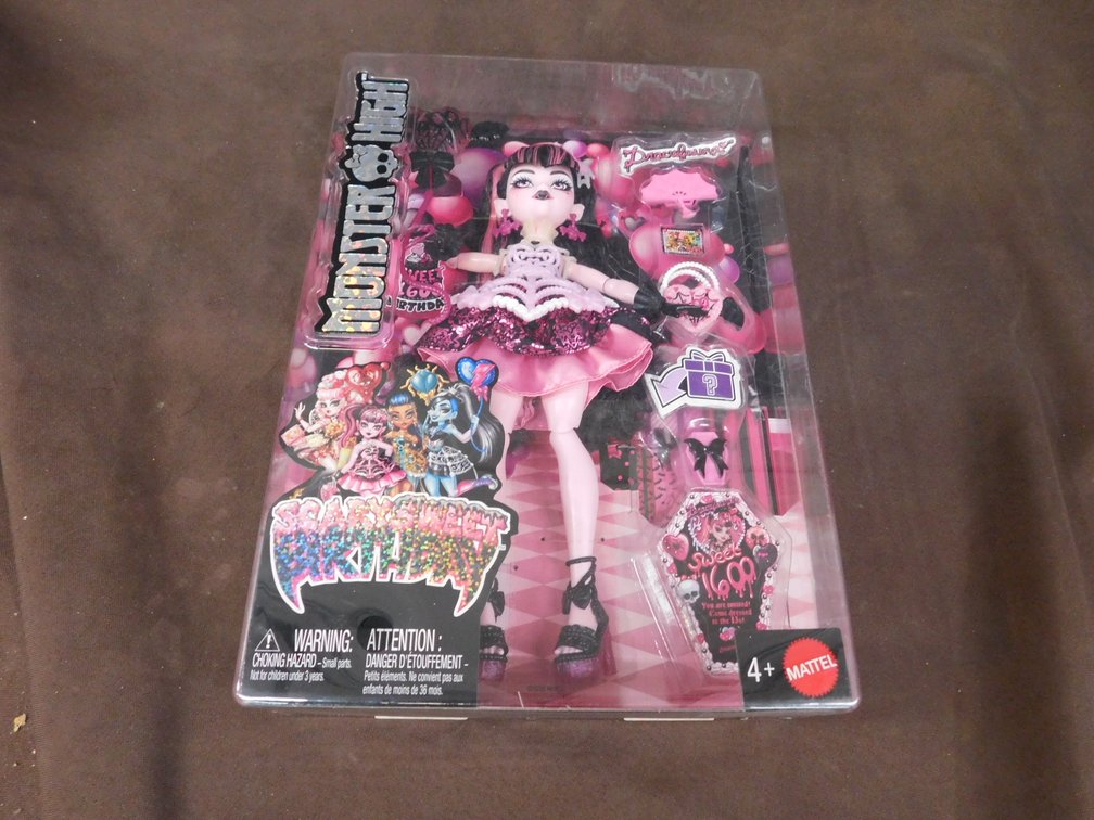 Monster High Scary Sweet Birthday Mattel JBG73