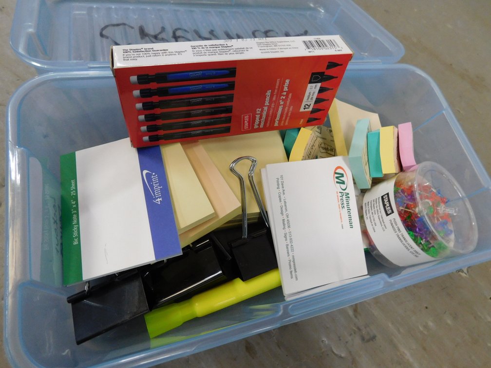 Rubbermaid Snap Case with Assorted Office Supplies