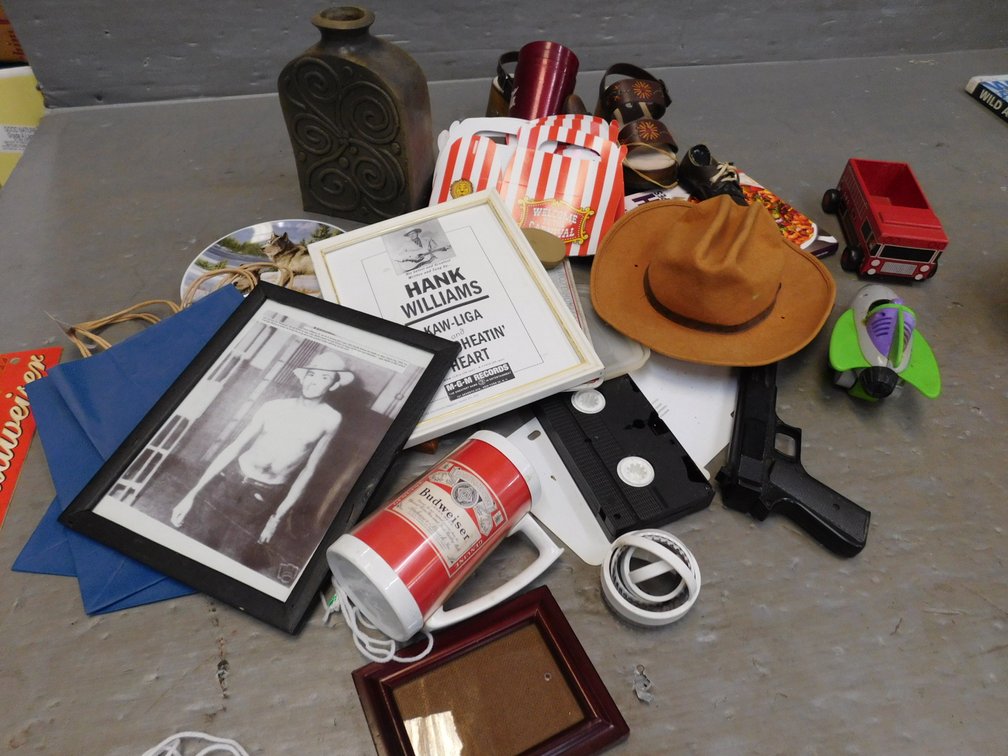 Lot of Assorted Household Items