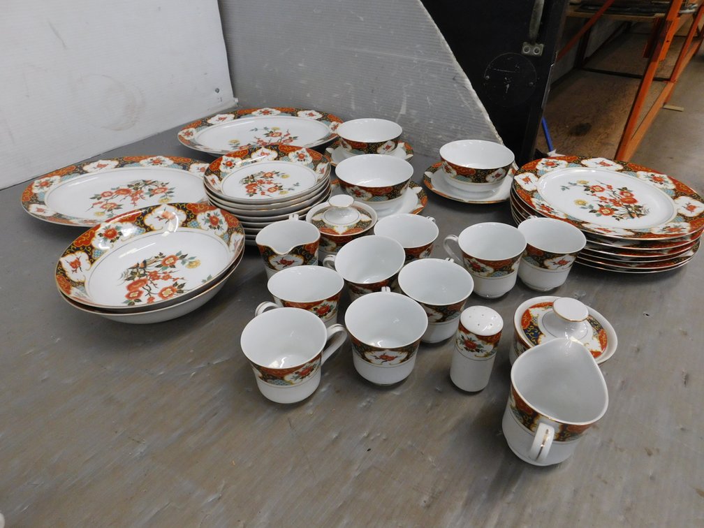 30 Plus Pieces of Momyama Fine China "Kyoto"