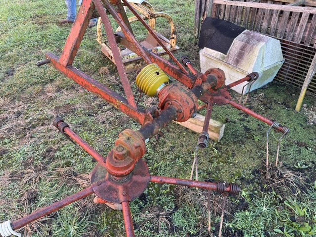 Lot 281