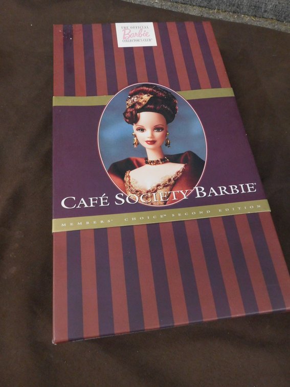The Official Barbie Collectors Club Caf\uFFFd Society Barbie Mattel 18892