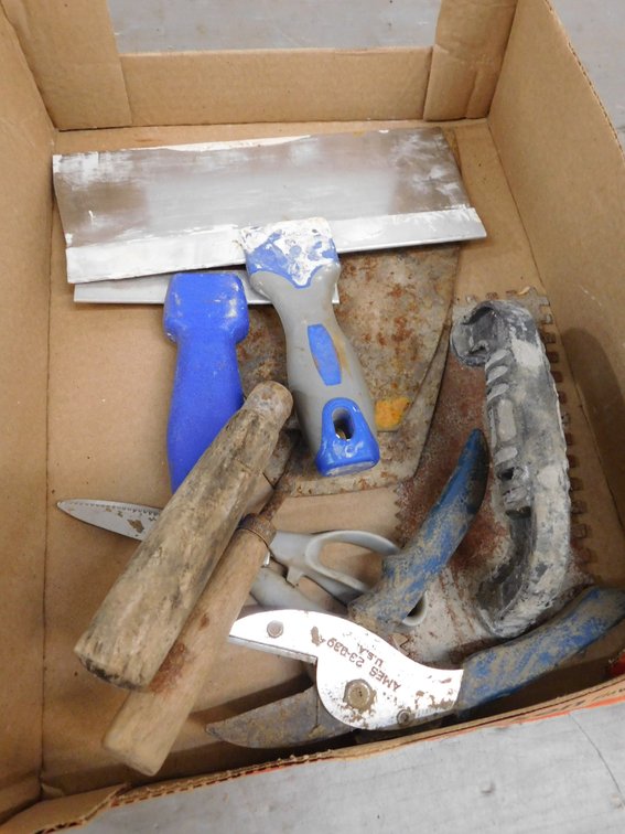 Assorted Trowels etc.