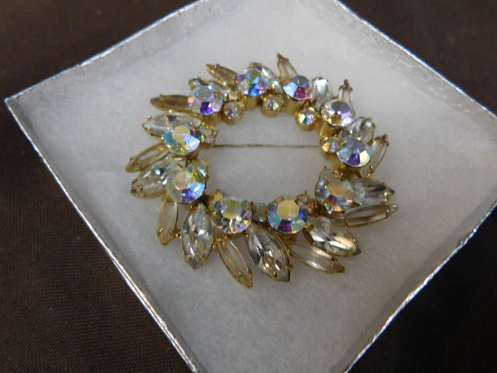 Vintage Brooch