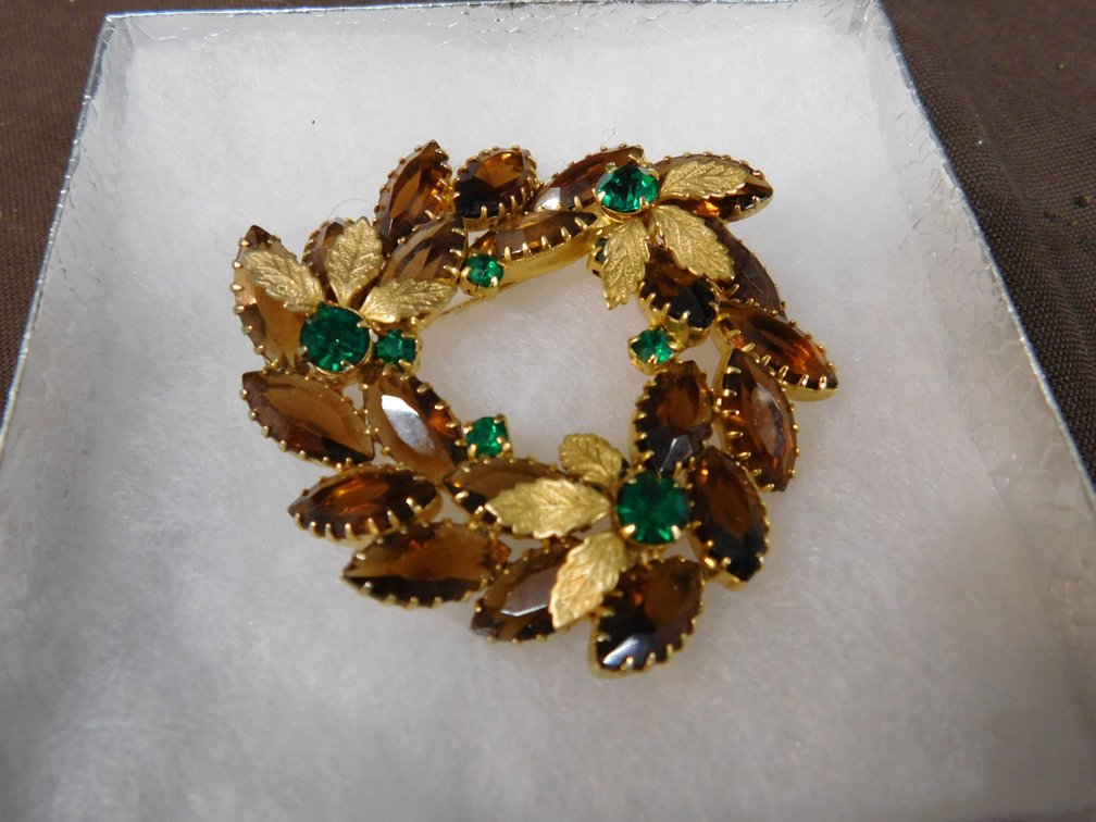 Vintage Brooch