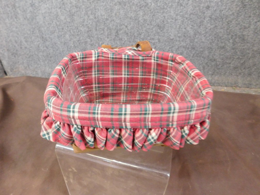 1984 Longaberger Basket with Liner, Protector 7" x 5" x 3 1/2"