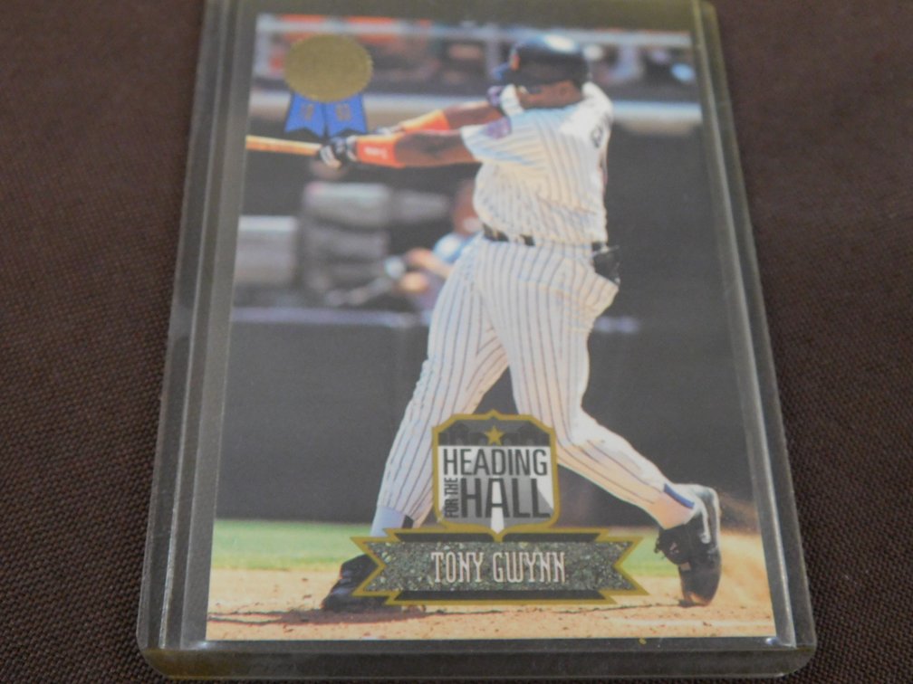 1993 Leaf Heading to the Hall Tony Gwynn 2 of 10