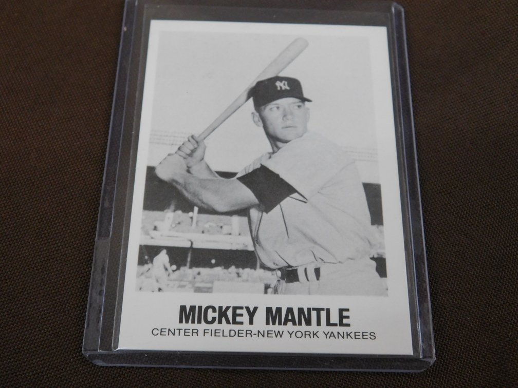 1977 TCMA Mickey Mantle Card No. 7