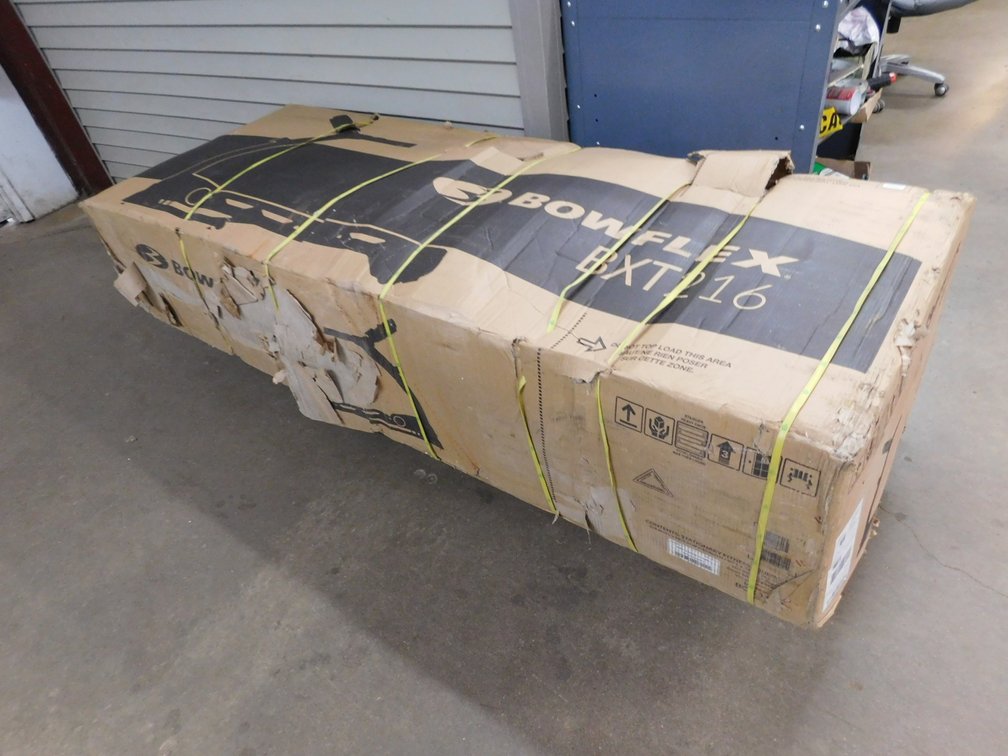 Bowflex BXT216 Treadmill, Appears New in Box, Box has Damage