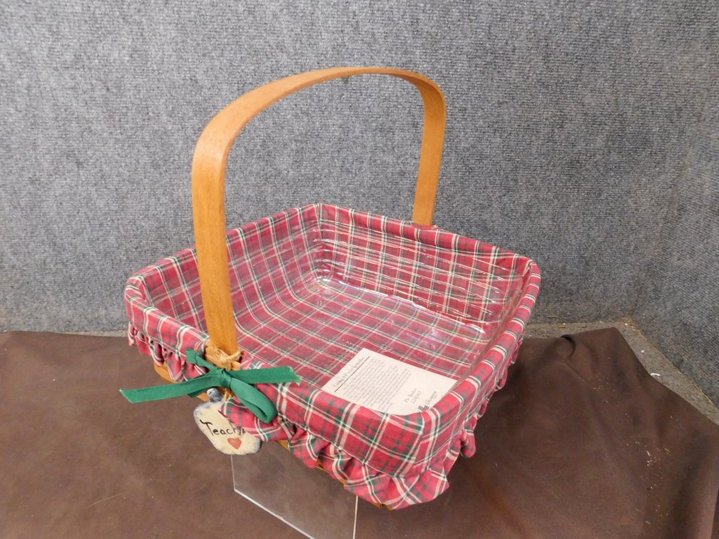 1992 Longaberger Pie Basket with Liner, Protector 12" x 12" x 4"