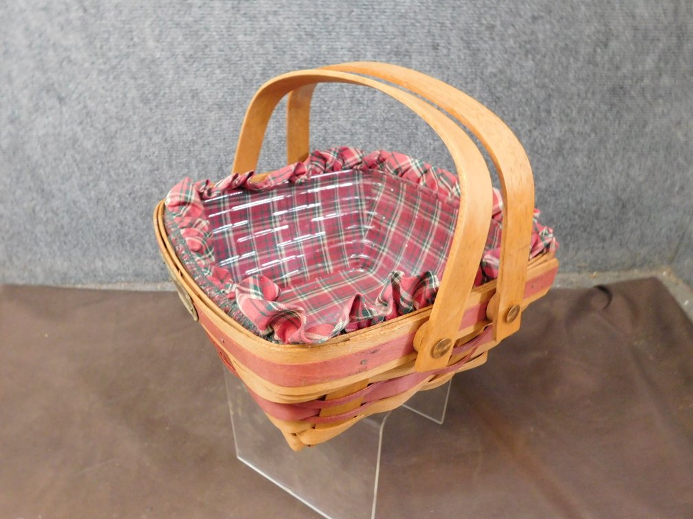 1993 Longaberger Basket with Liner, Protector 9" x 9" x 4 1/2"