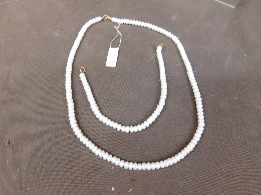Genuine Freshwater Cultured Pearls 18" Necklace, 7.5" Bracelet 10K Clasp