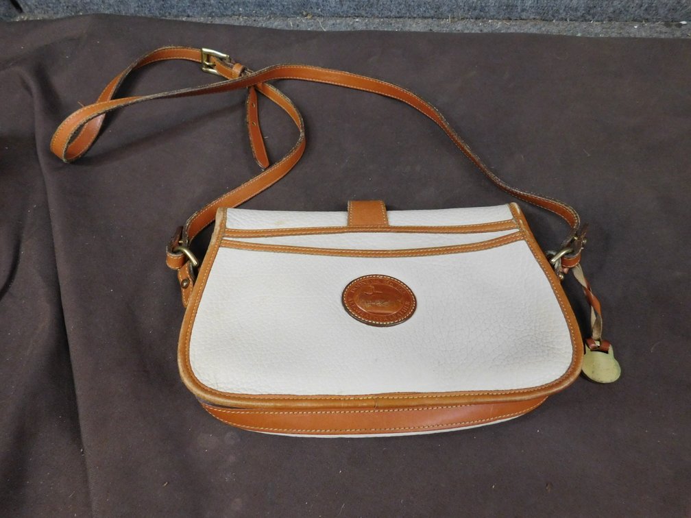 Dooney Bourke Purse 10"
