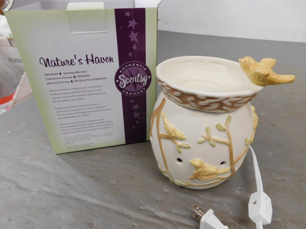 Scentsy Nature's Haven Premium Warmer, Used