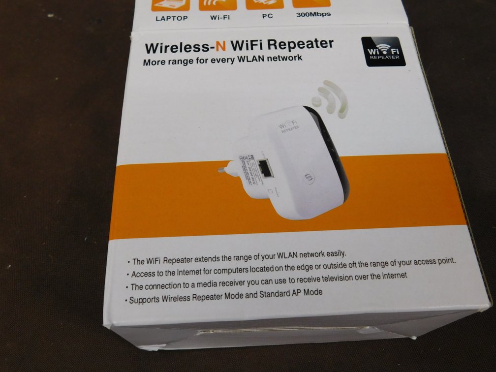Wireless-N Wi-Fi Repeater