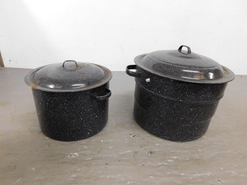 Two Graniteware Stock Pots