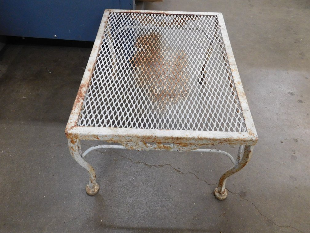 Metal Patio Table 18" x 24" x 13" T