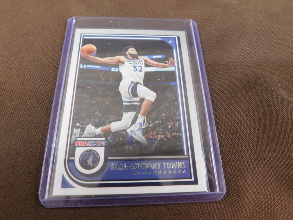 2022 Panini Karl- Anthony Town Card No. 195