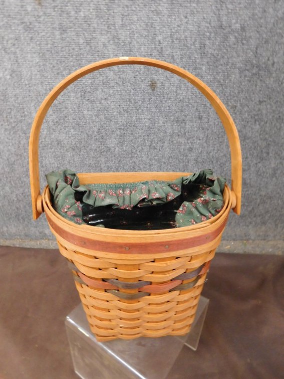 1993 Longaberger Basket with Liner, Protector 8" x 5" x 7 1/2"