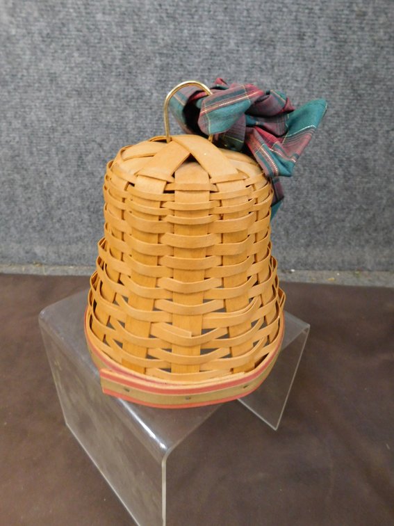 2000 Longaberger Bell Basket 5 1/2" T