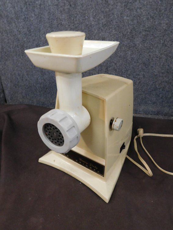 Oster Heavy Duty Food Grinder, untested