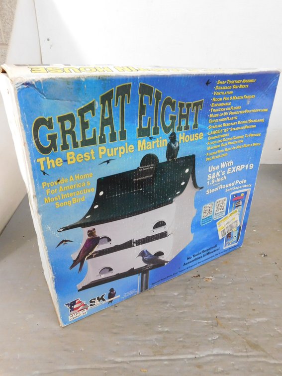 Great Flight Purple Martin Birdhouse