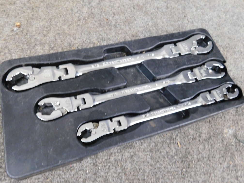 Gear wrench Ratcheting Flex flare Nut Set 