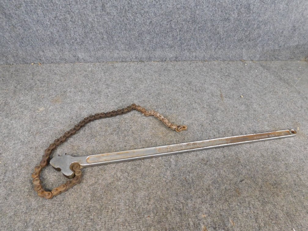 Blue Point CW24 Chain Wrench 24"