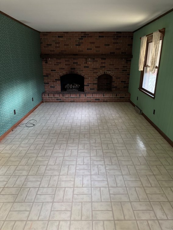 Image for Live Onsite Real Estate Auction with Online Bidding