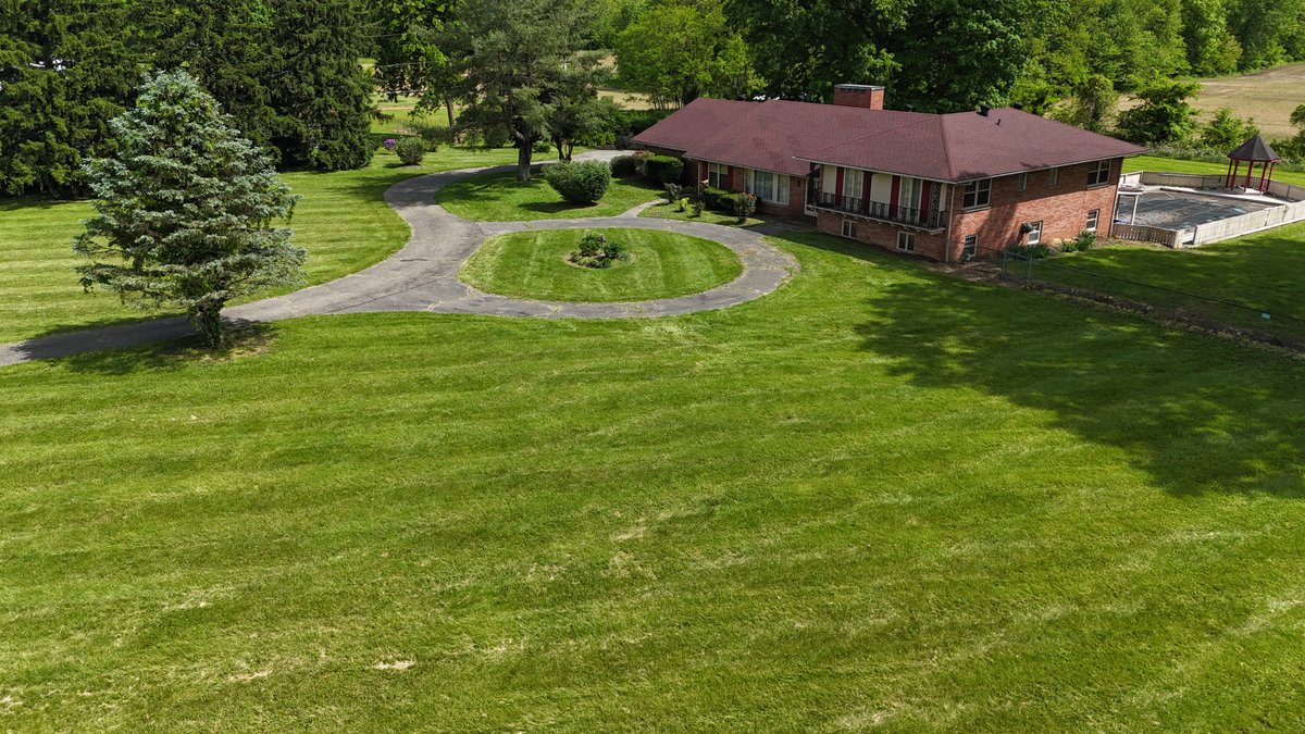 Image for Live Onsite Real Estate Auction with Online Bidding
