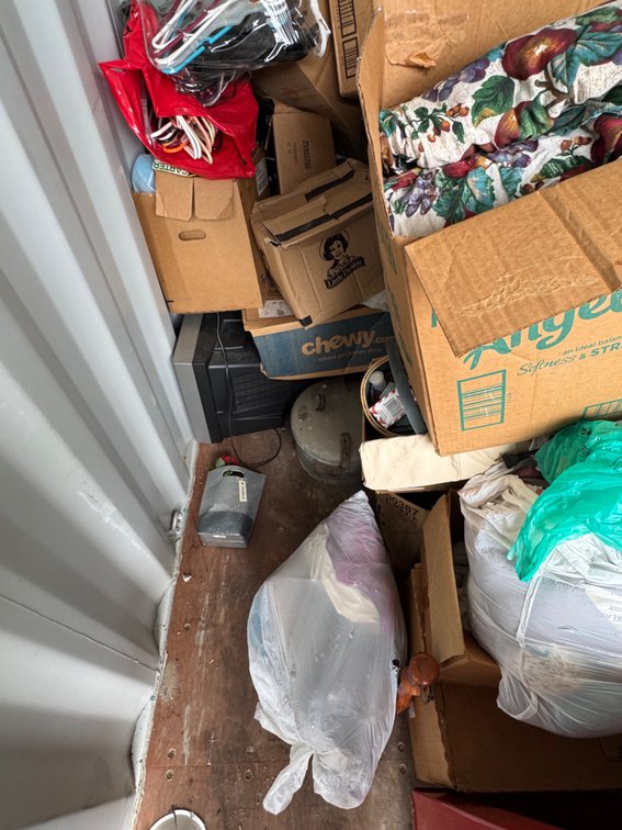 Image for Absolute Online Delinquent Storage Unit #2089