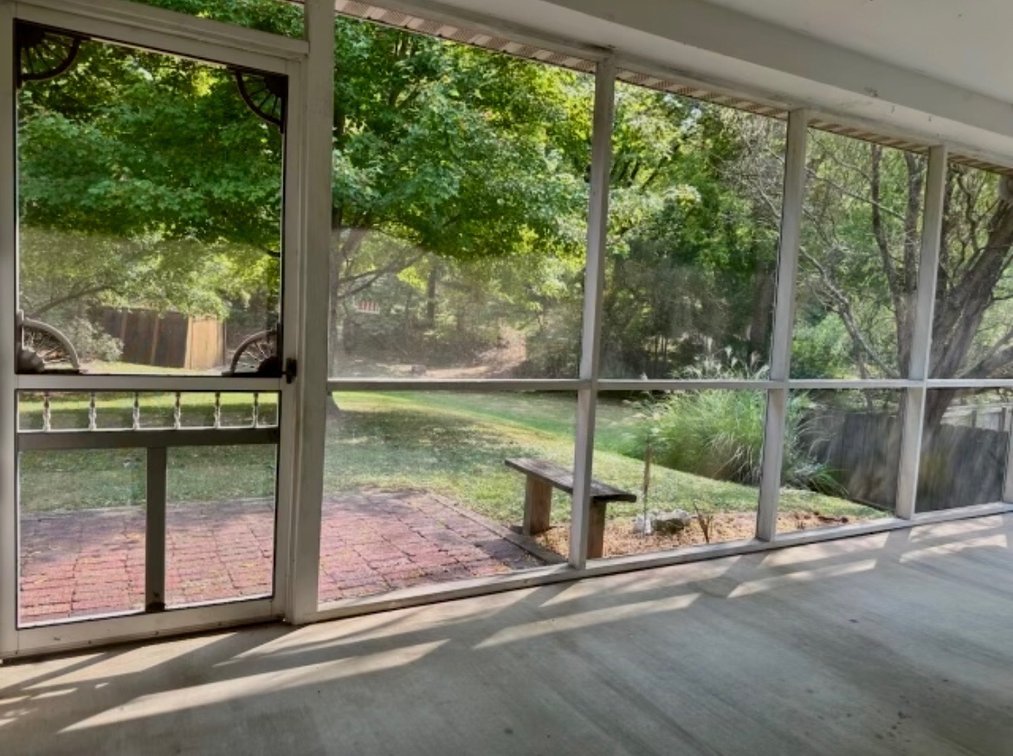 Image for Live Onsite Real Estate Auction with Online Bidding