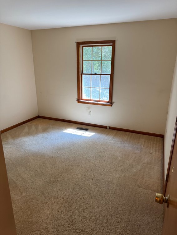 Image for Live Onsite Real Estate Auction with Online Bidding