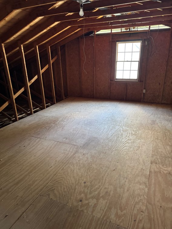 Image for Live Onsite Real Estate Auction with Online Bidding