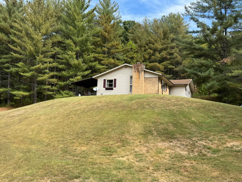 Image for Live Onsite Real Estate Auction with Online Bidding