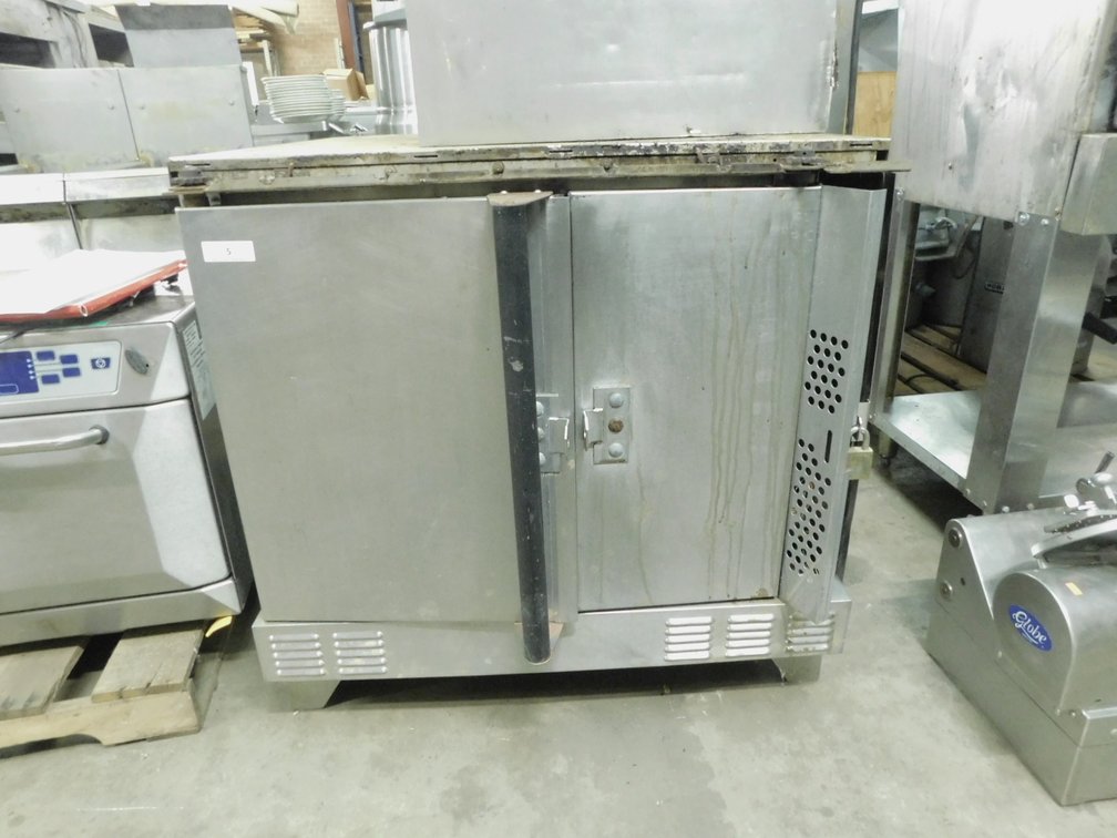 CLEVELAND N/G Full Size Convection Oven 
