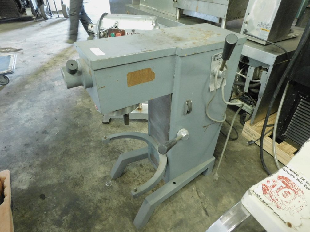 UNIVEX 20qt Mixer