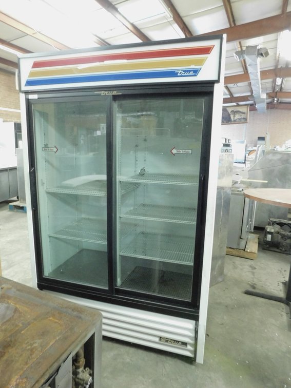 TRUE Sliding Glass Cooler