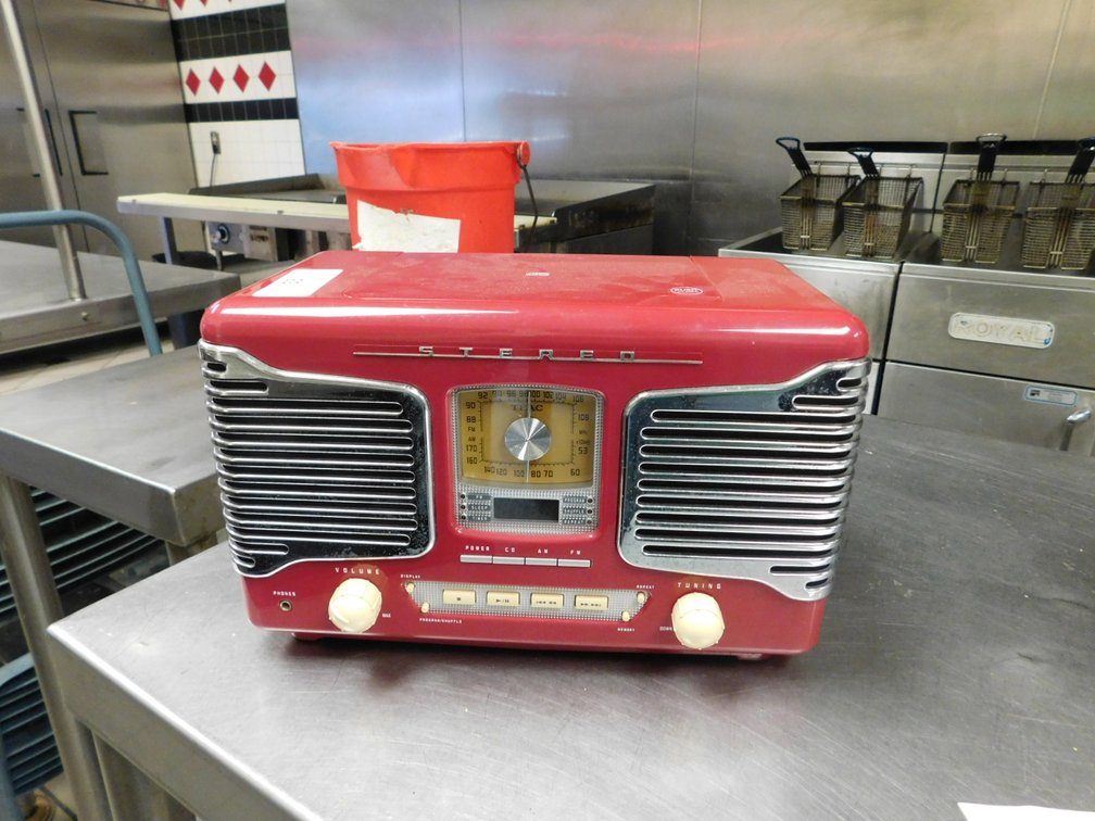 Clock/Radio/CD Player