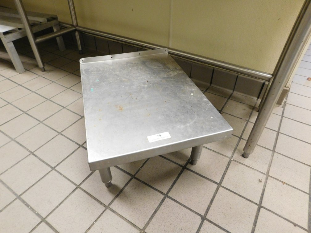 S/S Dunnage Table