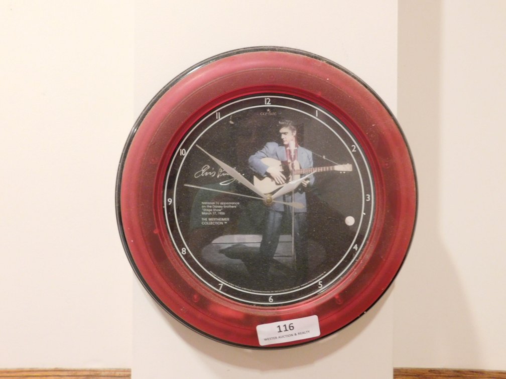 14" Round Elvis Clock