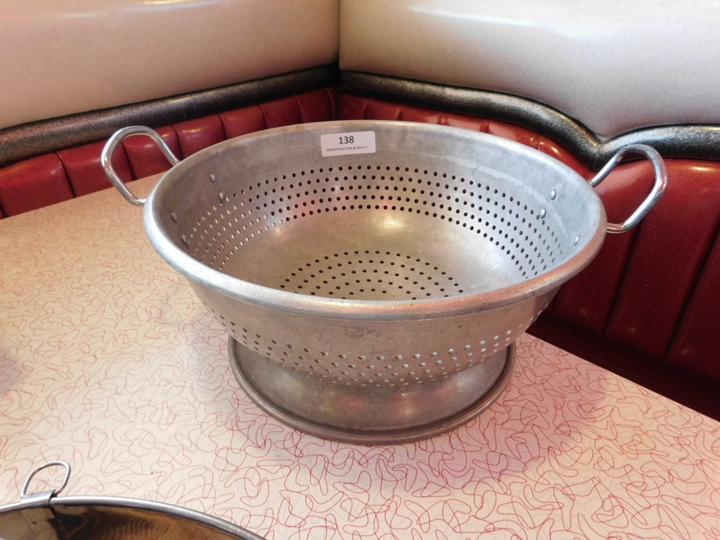 Heavy Duty Colander