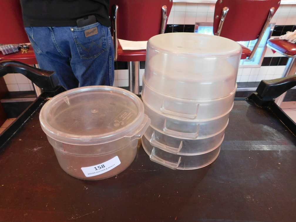 (5) 2qt Food Storage Containers with Lids