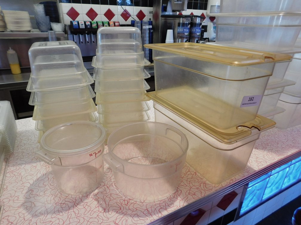 Assorted Food Storage Pans
