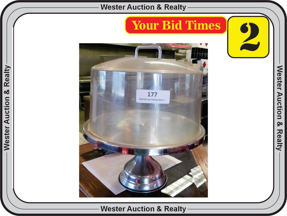 Cake Server with Lid